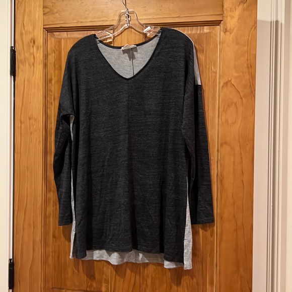 LOFT Tops - LOFT long sleeve top